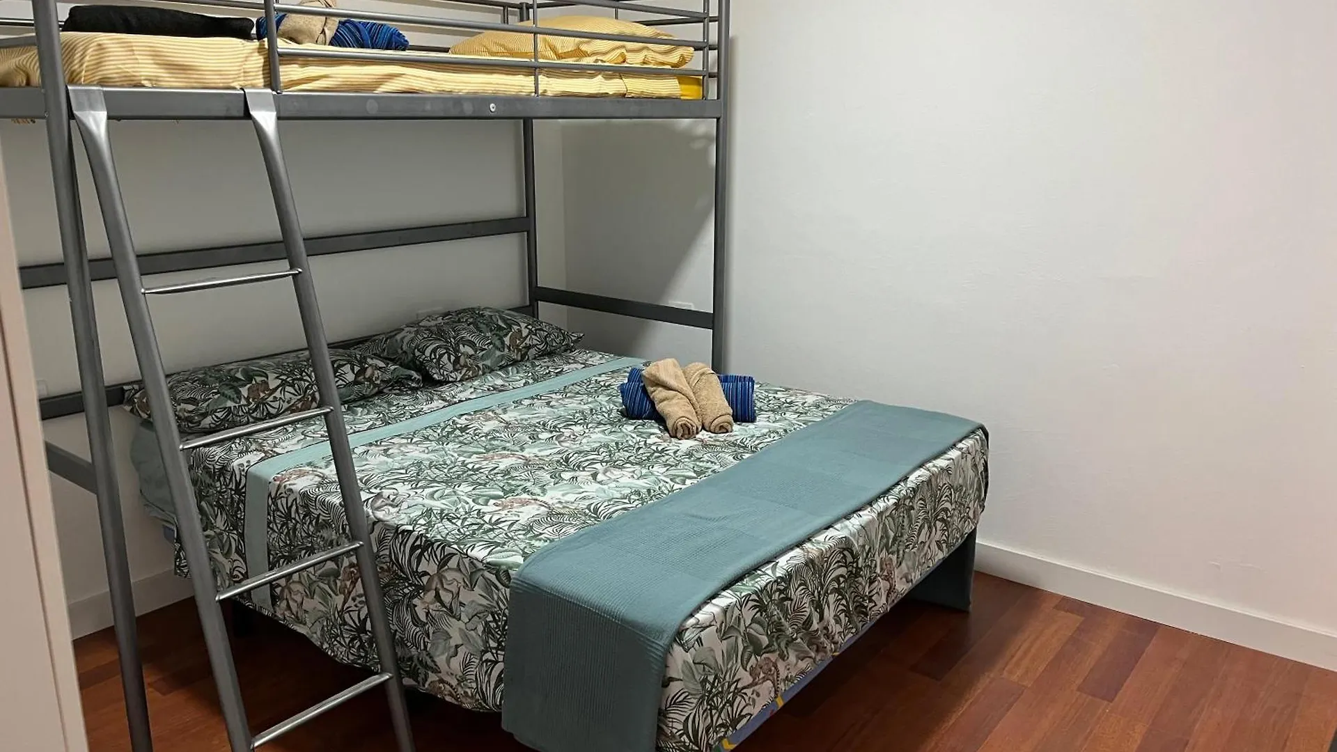 B&B Paraiso Tenerife Los Abrigos 0*,  Spanien